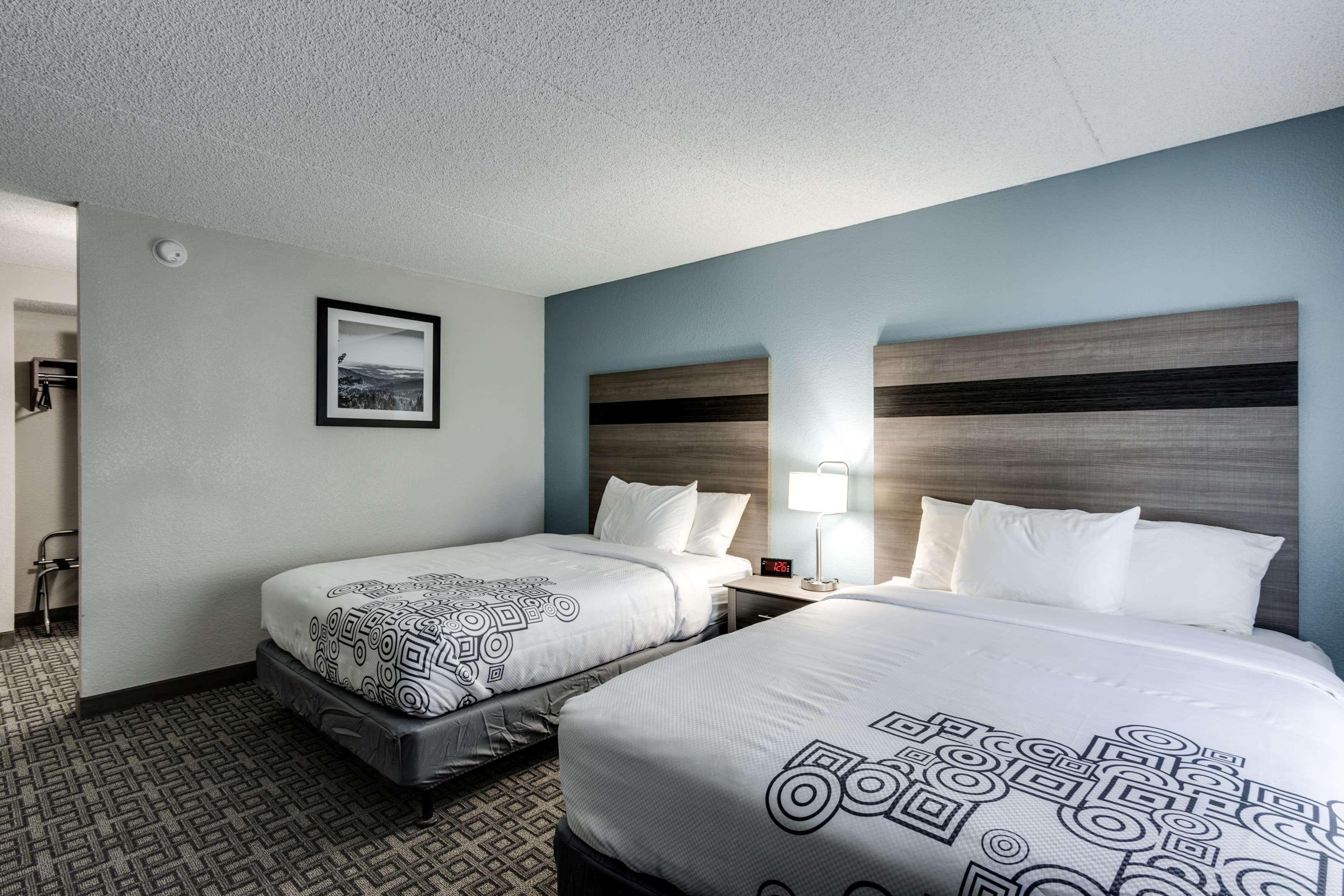 Days Inn & Suites By Wyndham Спокейн Екстериор снимка